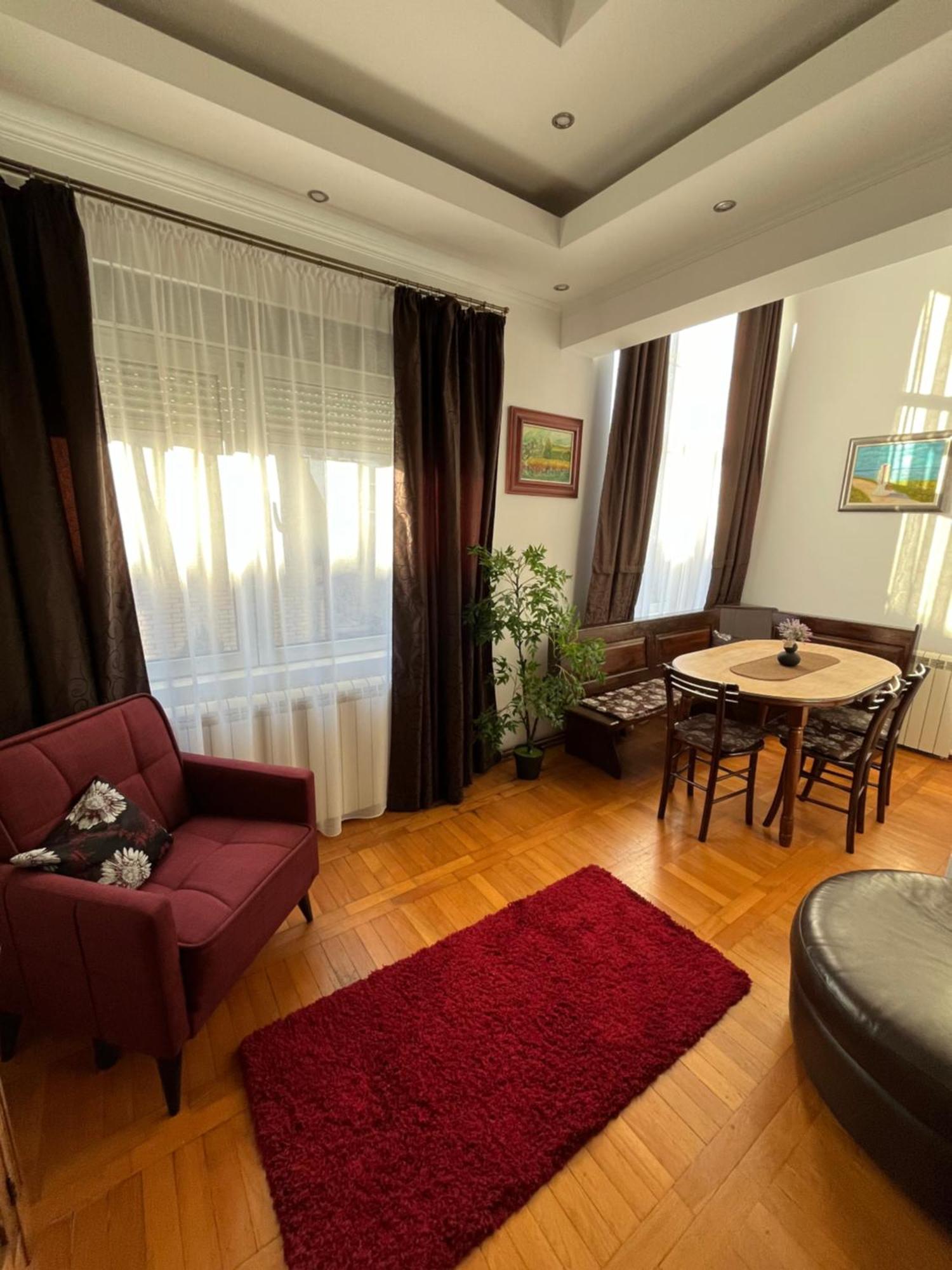 Airport Sky Apartments Lux II Beograd Eksteriør bilde