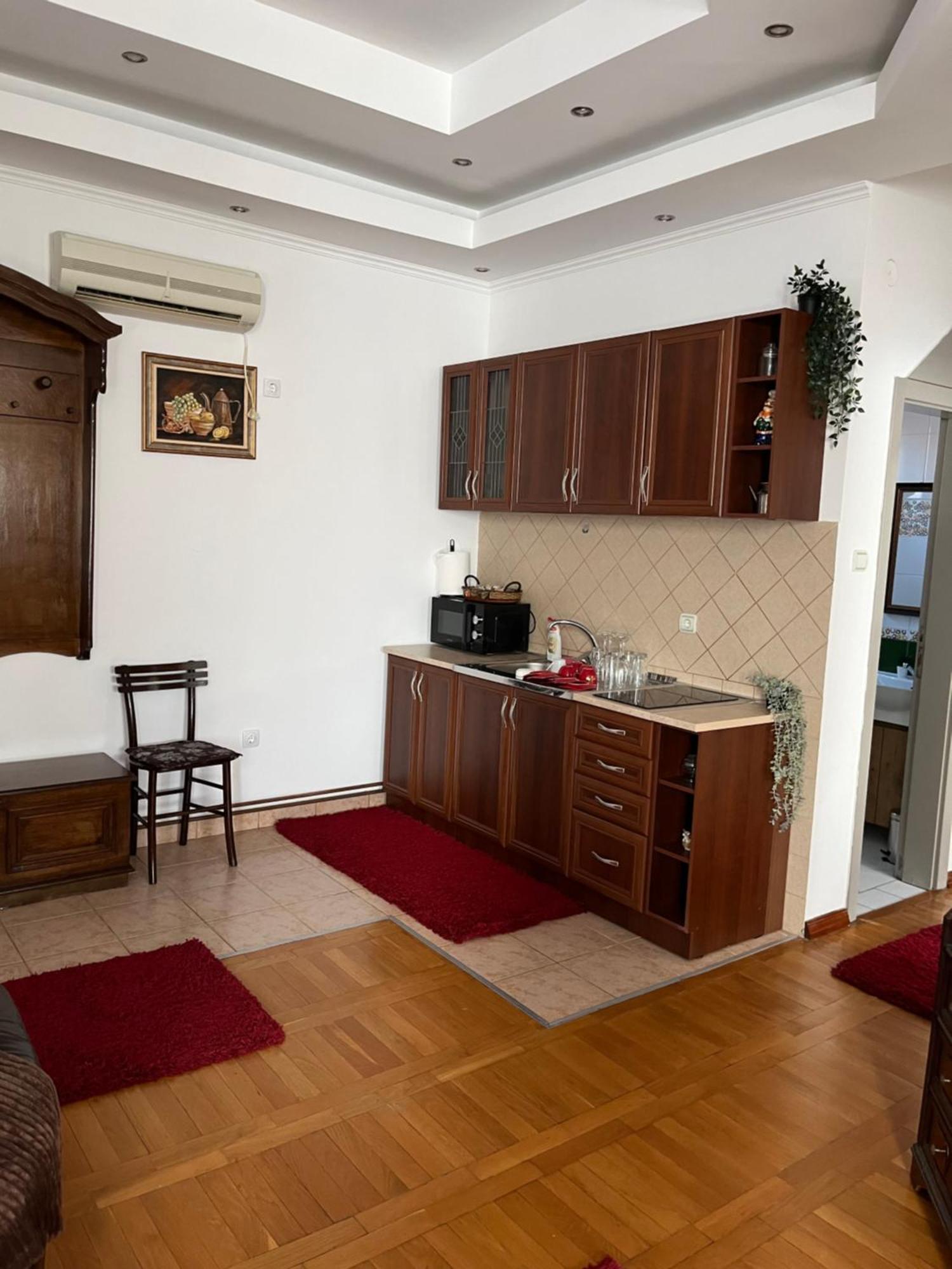 Airport Sky Apartments Lux II Beograd Eksteriør bilde